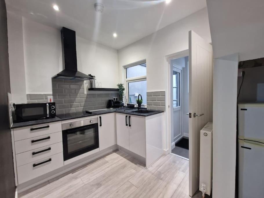 Modern Belfast City Home Exterior photo